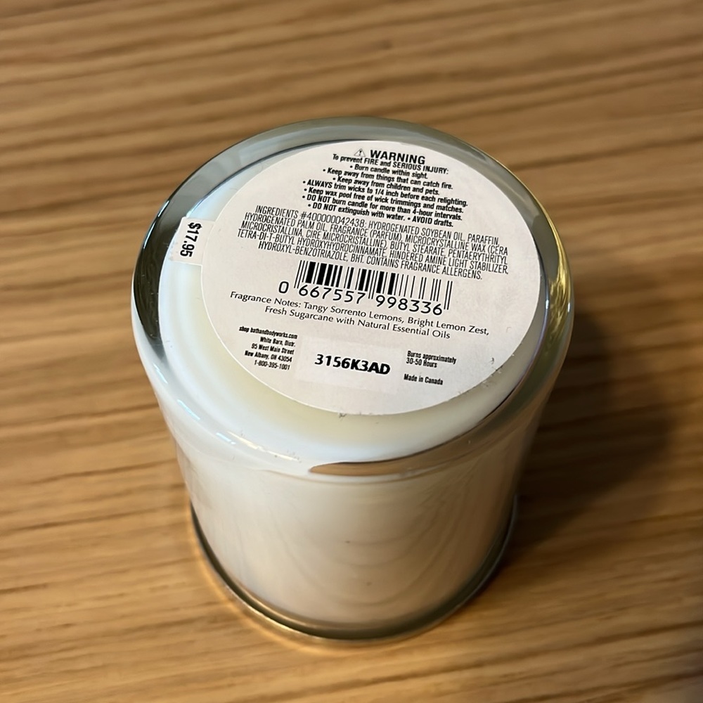 Bath & Body Works Single Wick Candle. Sugared Lemon Zest. - Picture 3 of 3